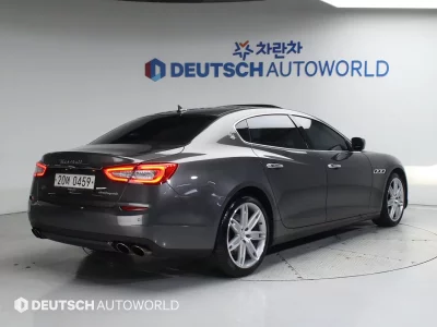 Maserati QUATTROPORTE