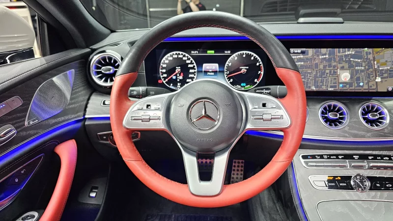 Mercedes-Benz CLS-Class