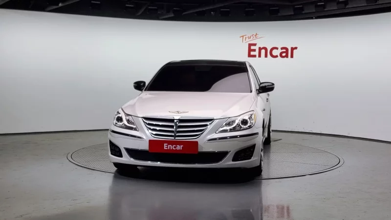 Hyundai Genesis