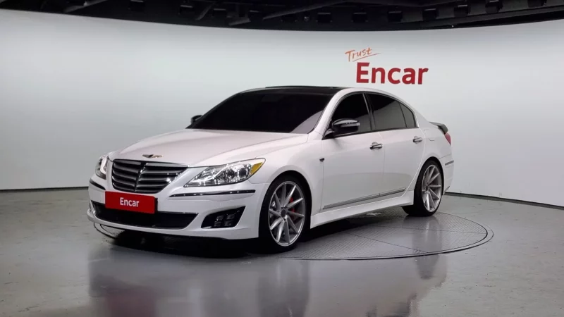 Hyundai Genesis