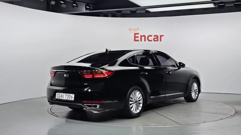 Kia K7