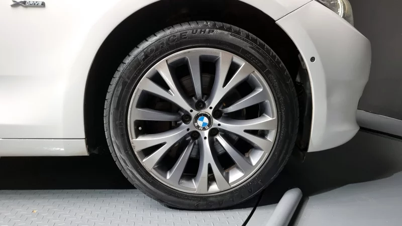 BMW 5-Series Gran Turismo