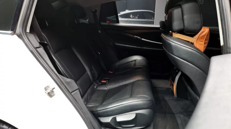 BMW 5-Series Gran Turismo