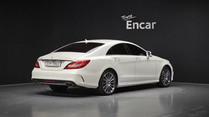 Mercedes-Benz CLS-Class