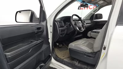 Toyota TUNDRA