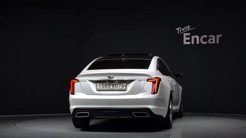 Cadillac CT5