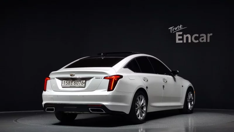 Cadillac CT5