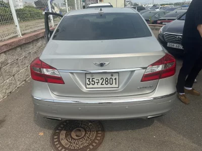 Hyundai Genesis