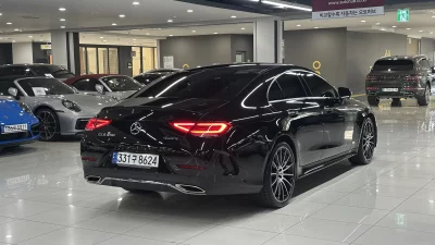 Mercedes-Benz CLS-Class
