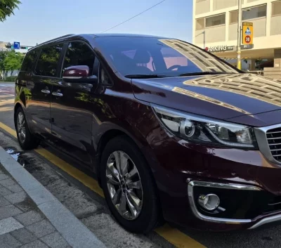 Kia Carnival
