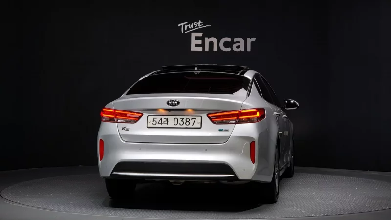 Kia K5