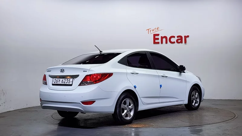 Hyundai Accent