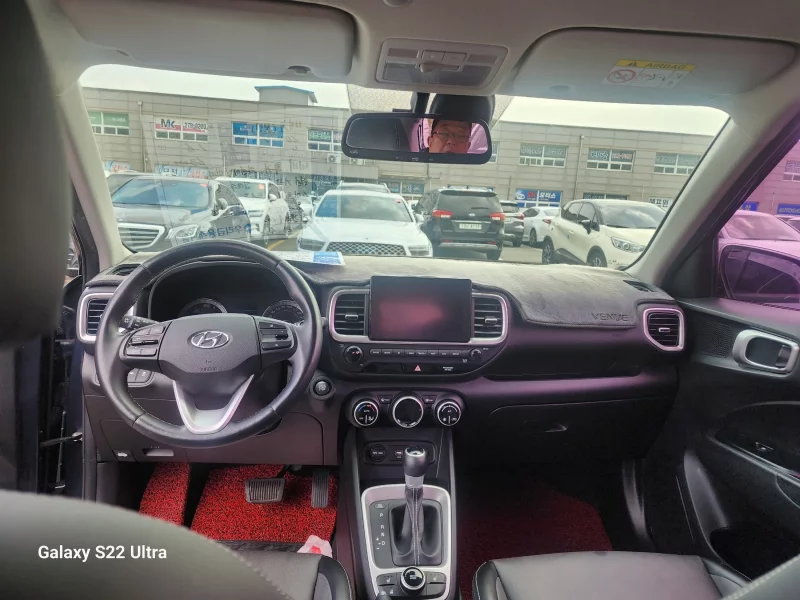 Hyundai Venue