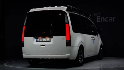 Hyundai Staria