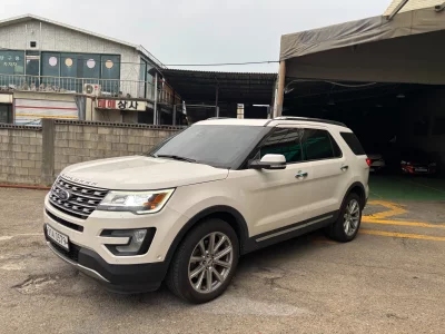 Ford EXPLORER