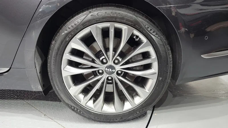 Kia K9