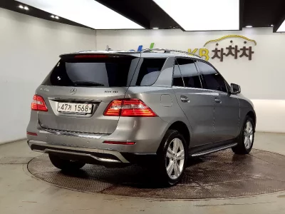 Mercedes-Benz M-class