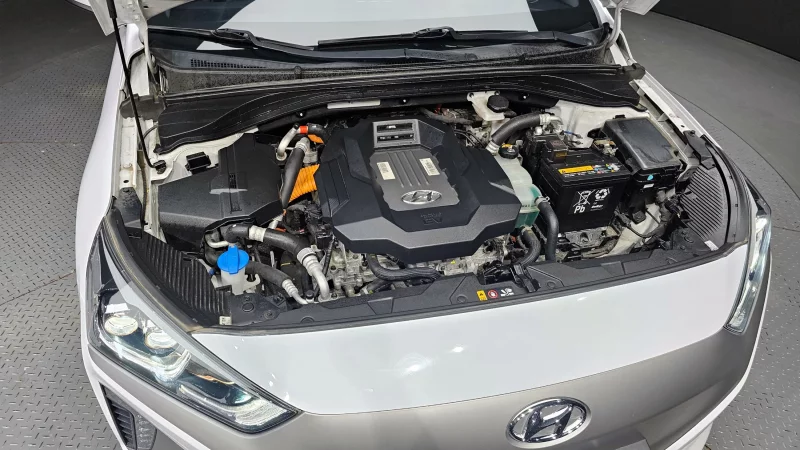 Hyundai Ioniq