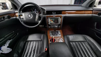 Volkswagen Phaeton