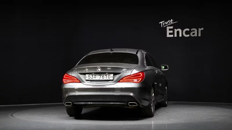 Mercedes-Benz CLA-Class