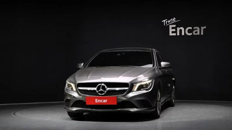 Mercedes-Benz CLA-Class