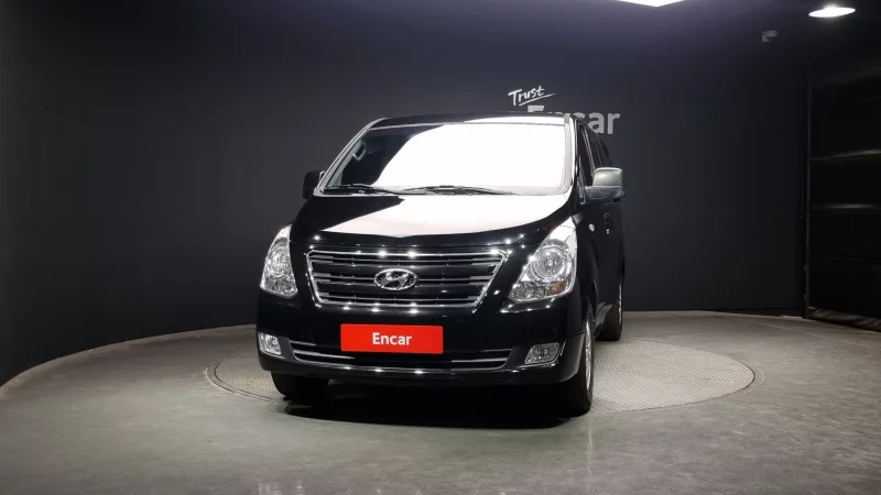 Hyundai Starex