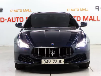 Maserati QUATTROPORTE