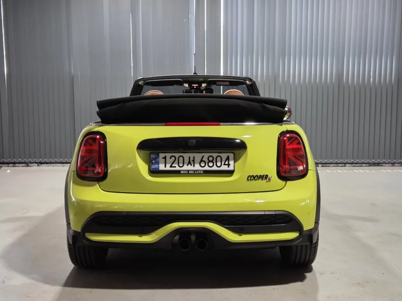 MINI Cooper Convertible