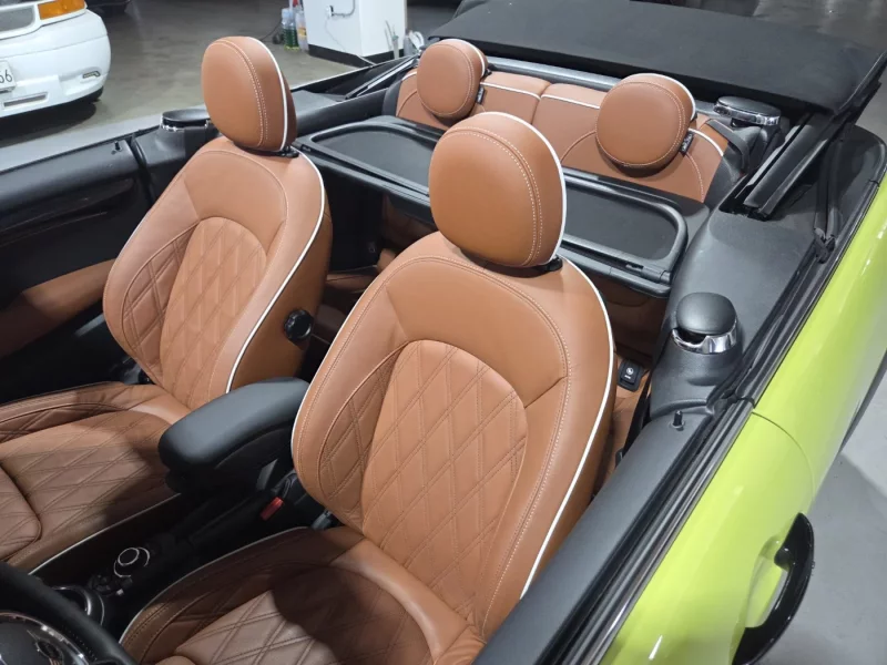 MINI Cooper Convertible