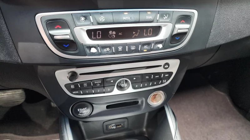 Renault SM3