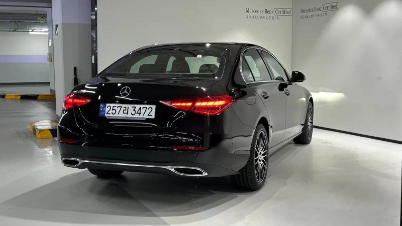 Mercedes-Benz C-Class