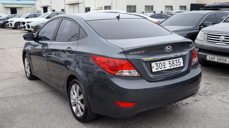 Hyundai Accent