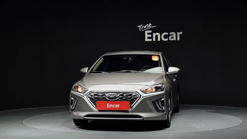 Hyundai Ioniq