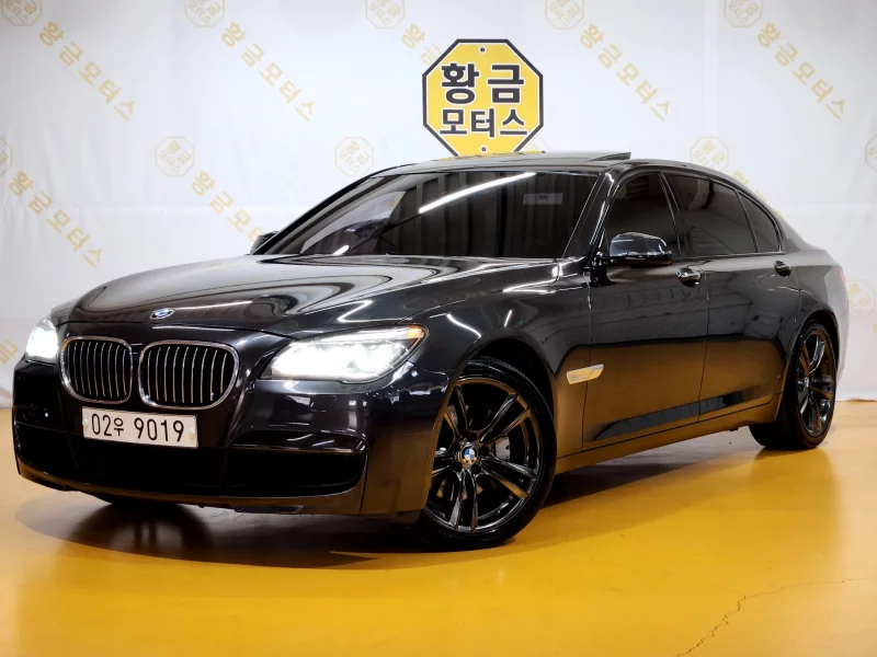 BMW 7-Series