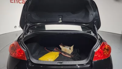 Infiniti G