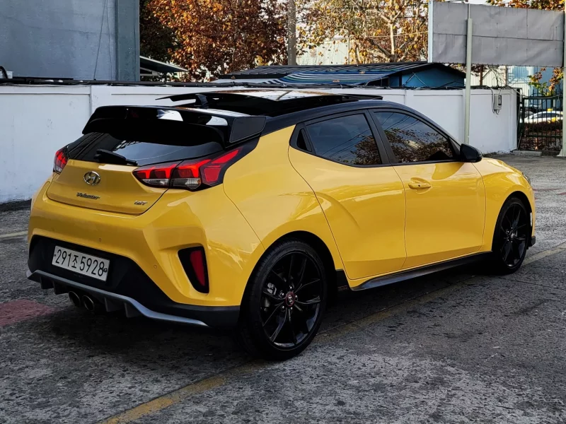Hyundai Veloster