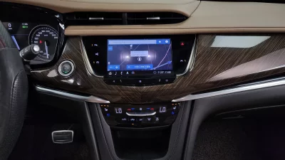 Cadillac XT6