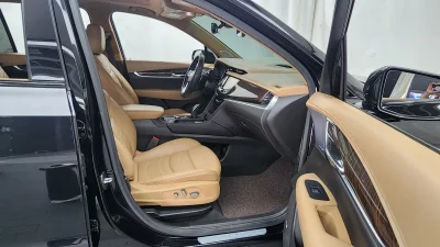 Cadillac XT6