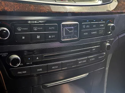 Hyundai Equus