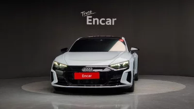 Audi E-TRON GT
