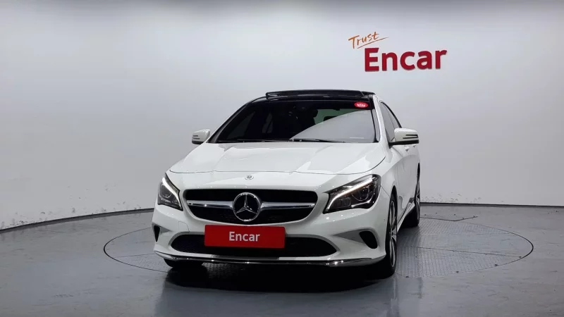 Mercedes-Benz CLA-Class