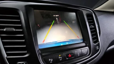Chrysler 200