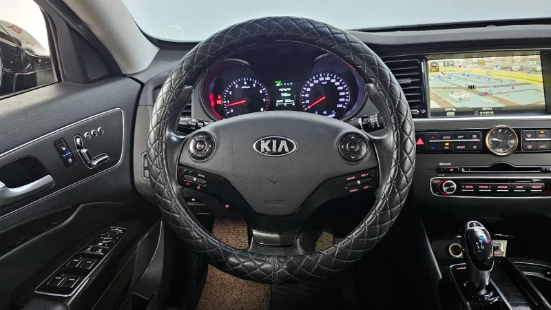 Kia K9