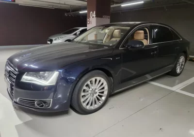 Audi A8