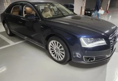 Audi A8