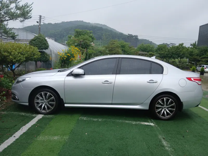 Renault Samsung SM5