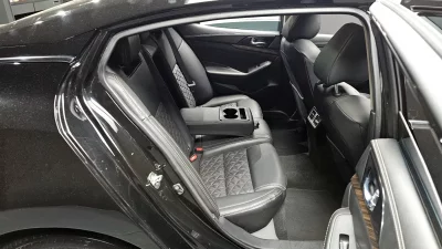 Nissan MAXIMA