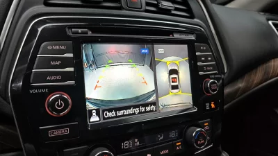 Nissan MAXIMA