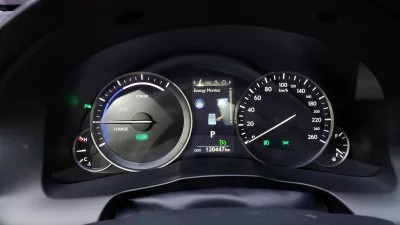 Lexus ES