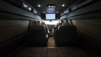 Chevrolet Express Van